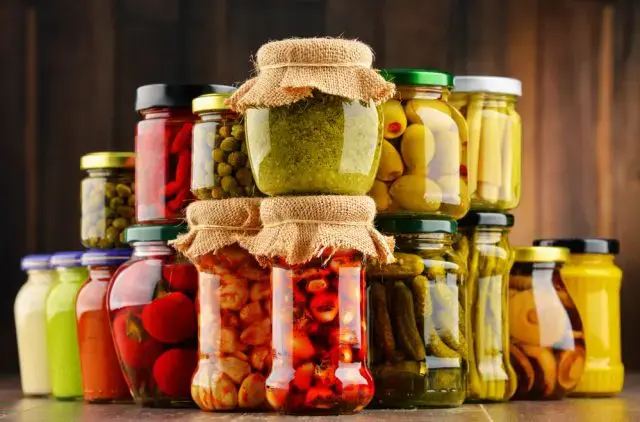 12 aprile 2025 le conserve alimentari
